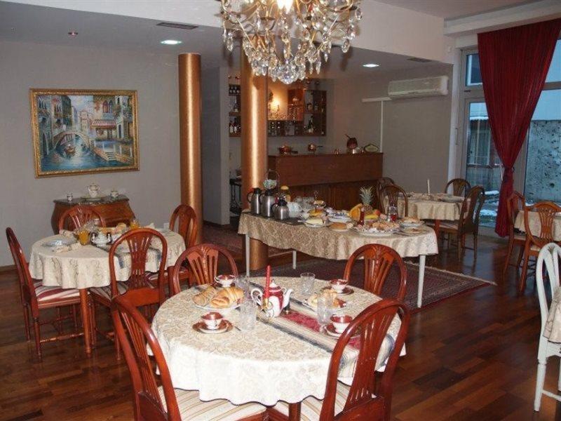 Hotel Octagon Sarajewo Zewnętrze zdjęcie